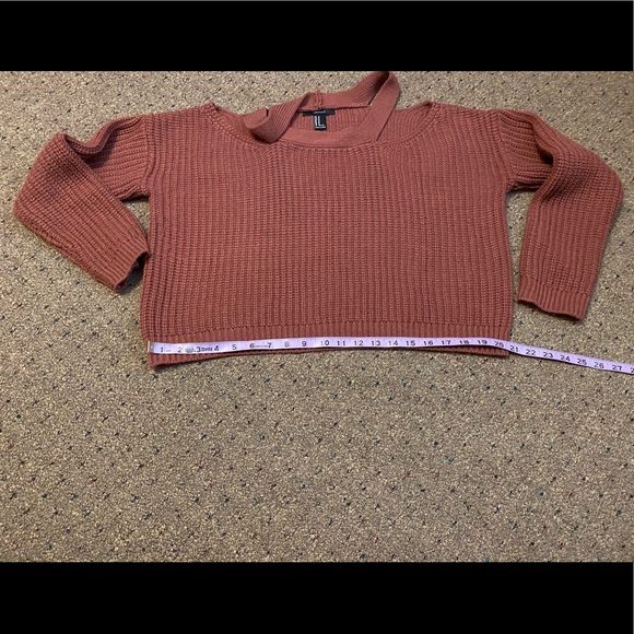 NWOT Dusty Pink Open Collar Sweater - Picture 6 of 8